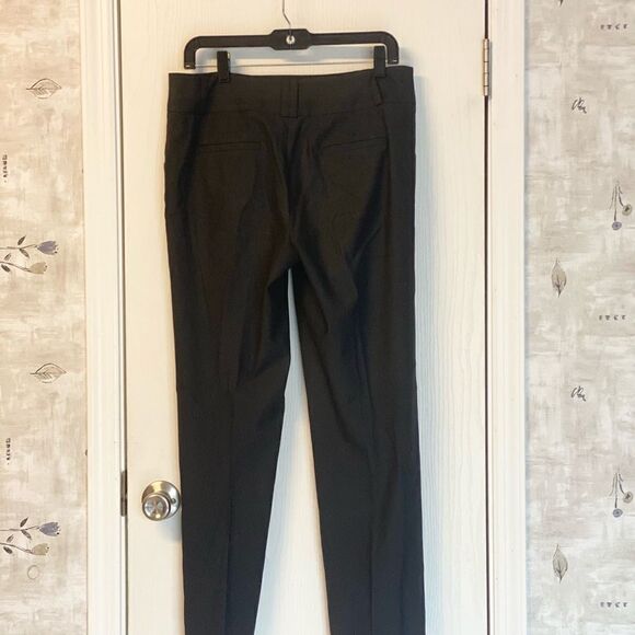 AGBā
petiteĀ dressāpants - Picture 2 of 3